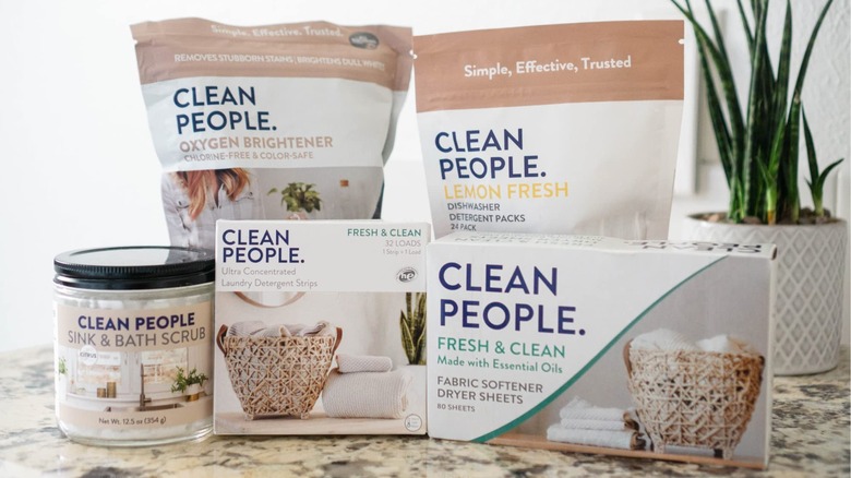 Hvor laves vasket&oslash;j til Clean People?
