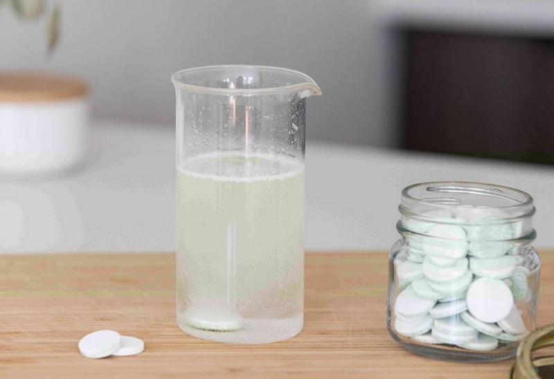 Como voc&ecirc; limpa sua m&aacute;quina de lavar com pastilhas para lava-lou&ccedil;as?