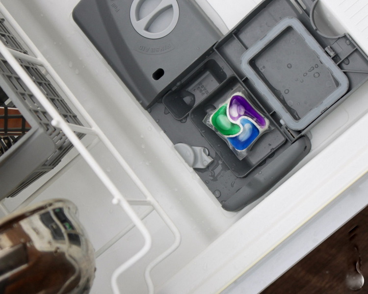 &iquest;Puedo usar un Tide Pod en mi lavavajillas?